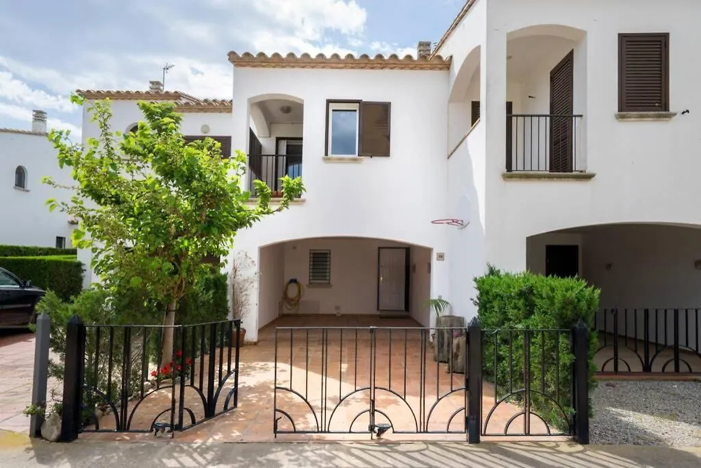 Casa A L'Estartit 100M Playa, Wifi.Vistas Mar Y Piscina Villa Holiday home